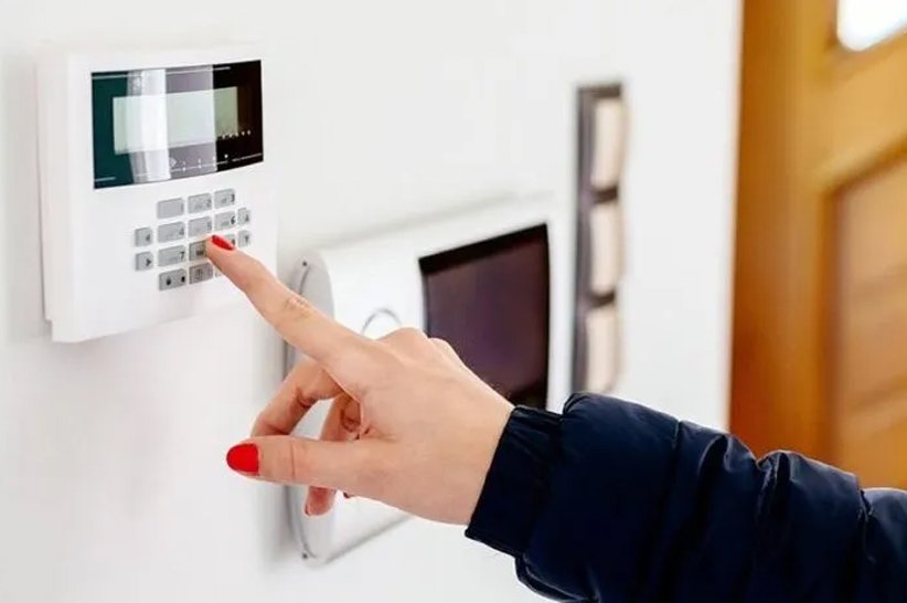 Commercial-Intrusion-Alarm